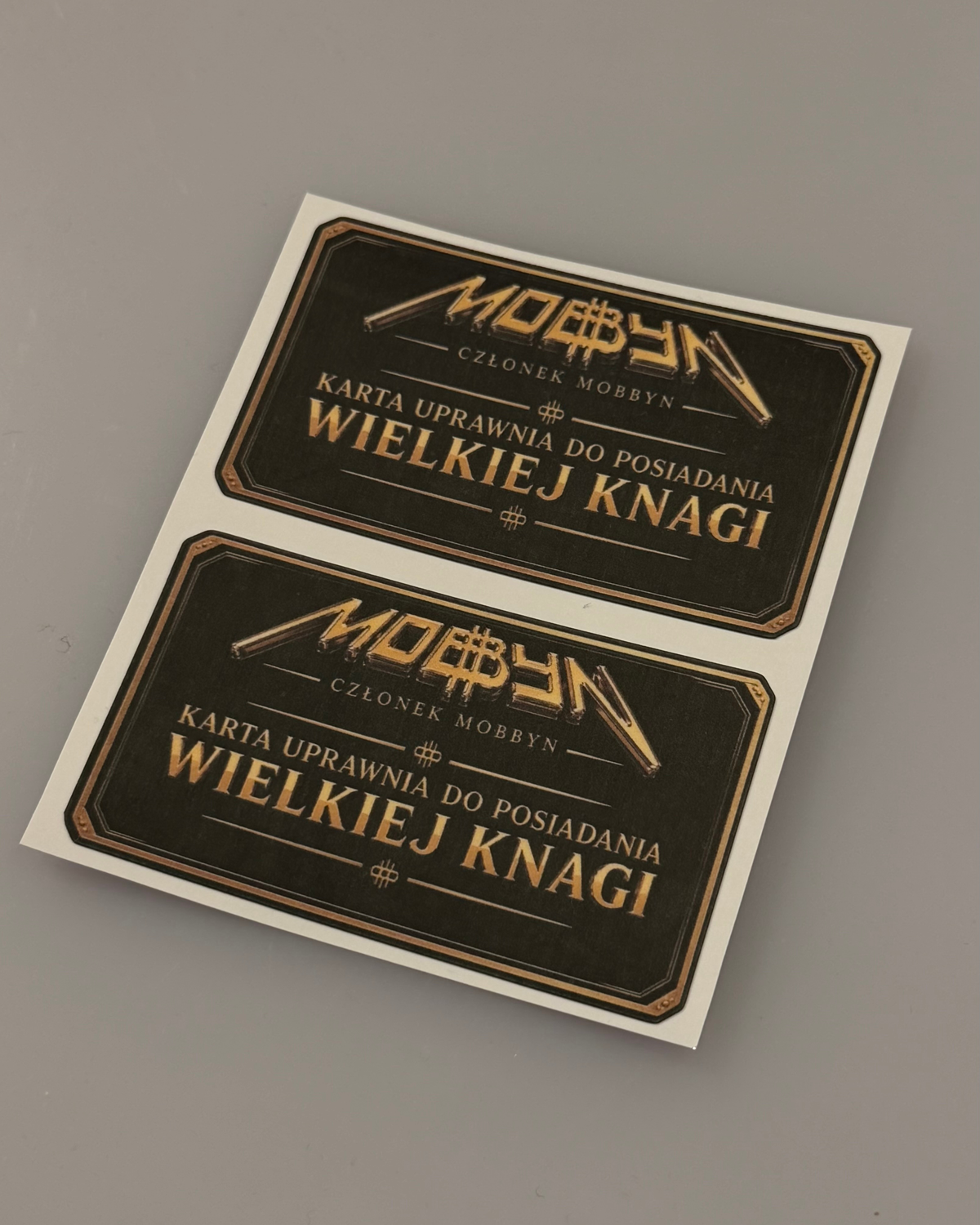 2x wlepki "członek MOBBYN"
